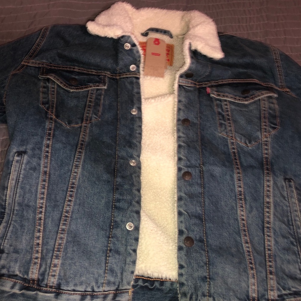 levi denim jacket